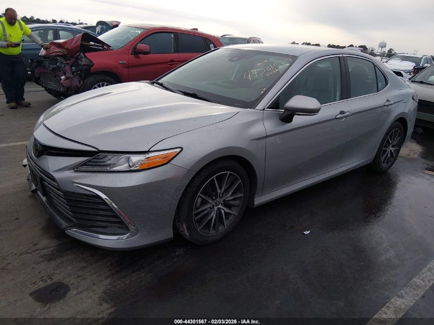 2022 Toyota Camry Xle