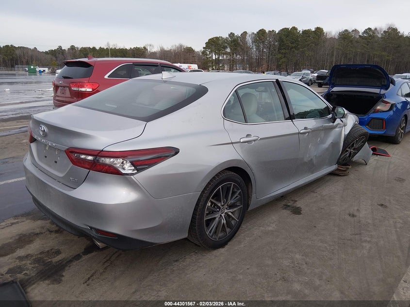 2022 Toyota Camry Xle