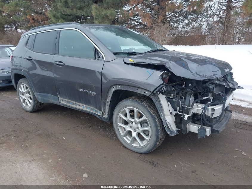 2023 Jeep Compass Latitude Lux Fwd