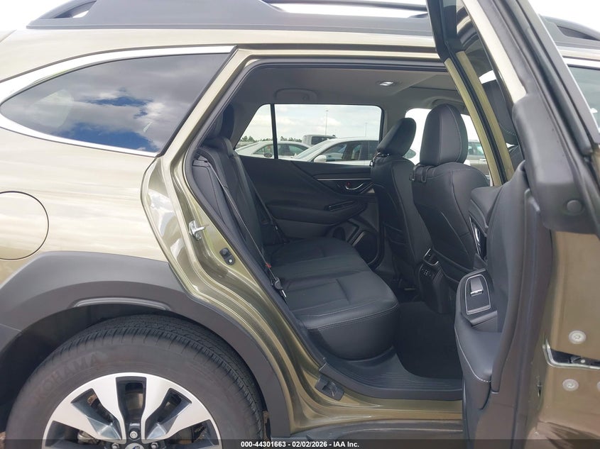 2023 Subaru Outback Limited VIN: 4S4BTANC2P3215800 Lot: 44301663