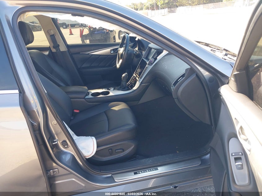 2020 Infiniti Q50 Luxe