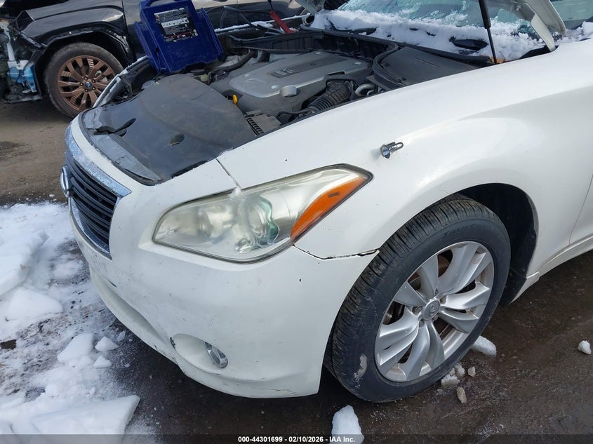 2011 Infiniti M37X VIN: JN1BY1AR0BM375907 Lot: 44301699