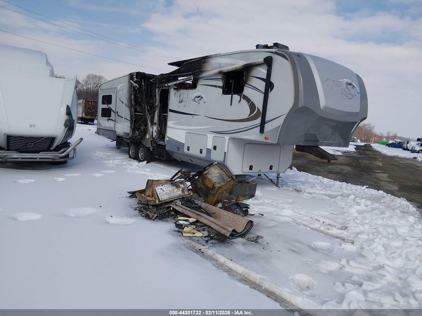 2012 OPEN RANGE RV 5TH WHEEL auction photo 1