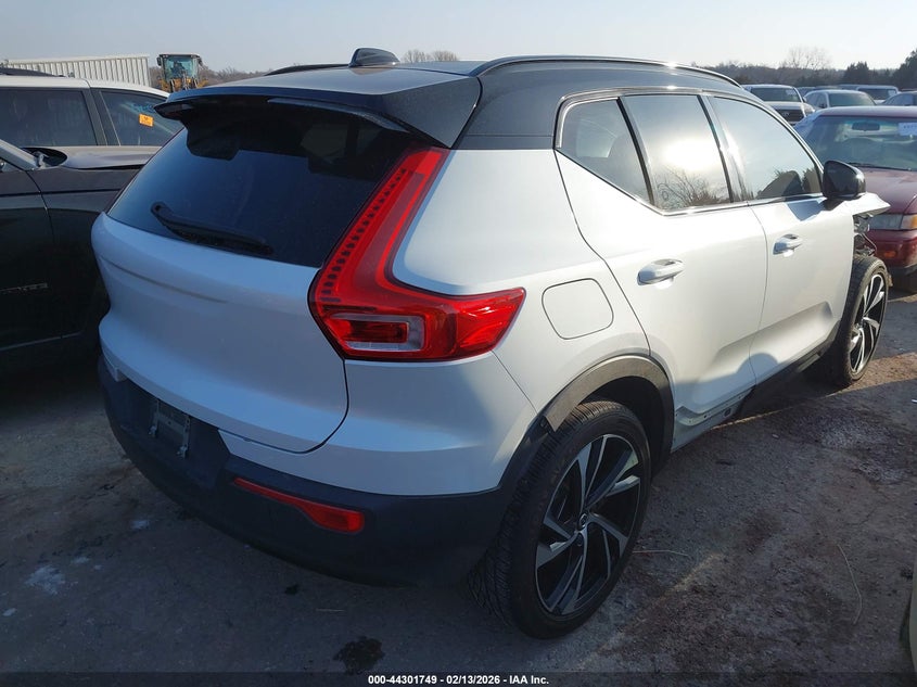 Vin: yv4ac2hm2n2642873, lot: 44798129, volvo xc40 t4 r-design 20224