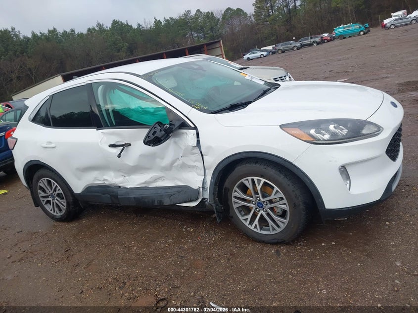 2022 Ford Escape Sel Hybrid VIN: 1FMCU0CZ1NUB47225 Lot: 44301782