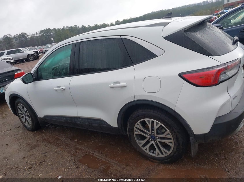 2022 Ford Escape Sel Hybrid VIN: 1FMCU0CZ1NUB47225 Lot: 44301782
