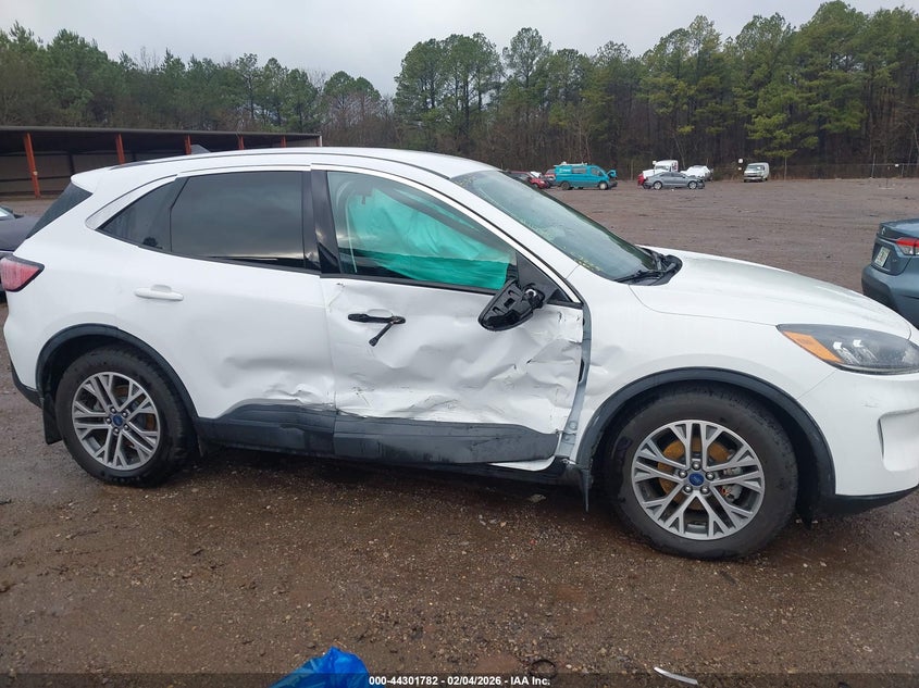 2022 Ford Escape Sel Hybrid VIN: 1FMCU0CZ1NUB47225 Lot: 44301782