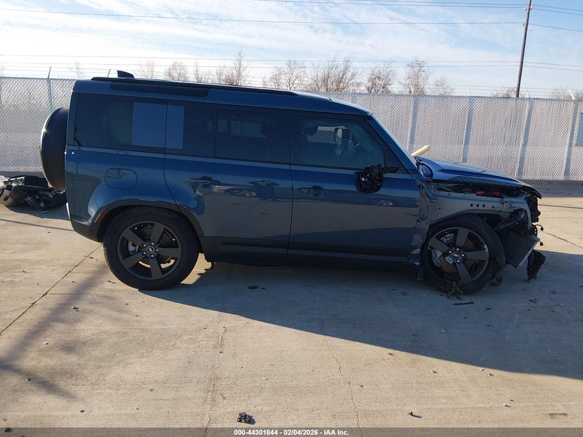 2025 Land Rover Defender 110 P300 VIN: SALEJ7EX4S2448971 Lot: 44301844