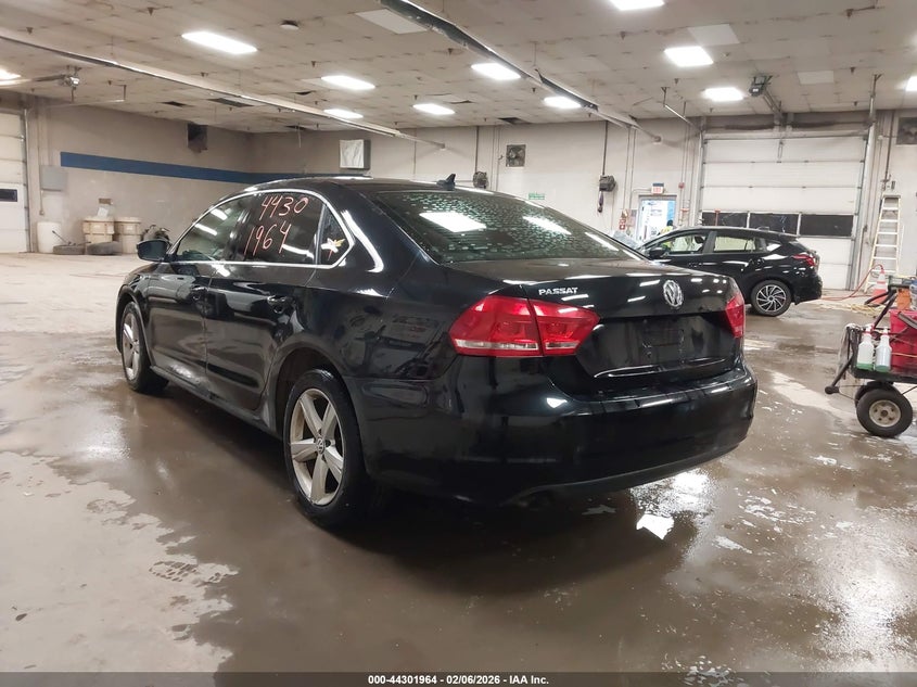 2015 Volkswagen Passat 1.8T Limited Edition