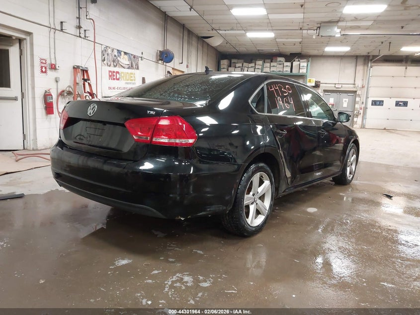 2015 Volkswagen Passat 1.8T Limited Edition