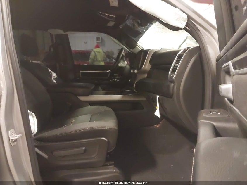 2025 Ram 1500 Big Horn 4X4 5'7 Box