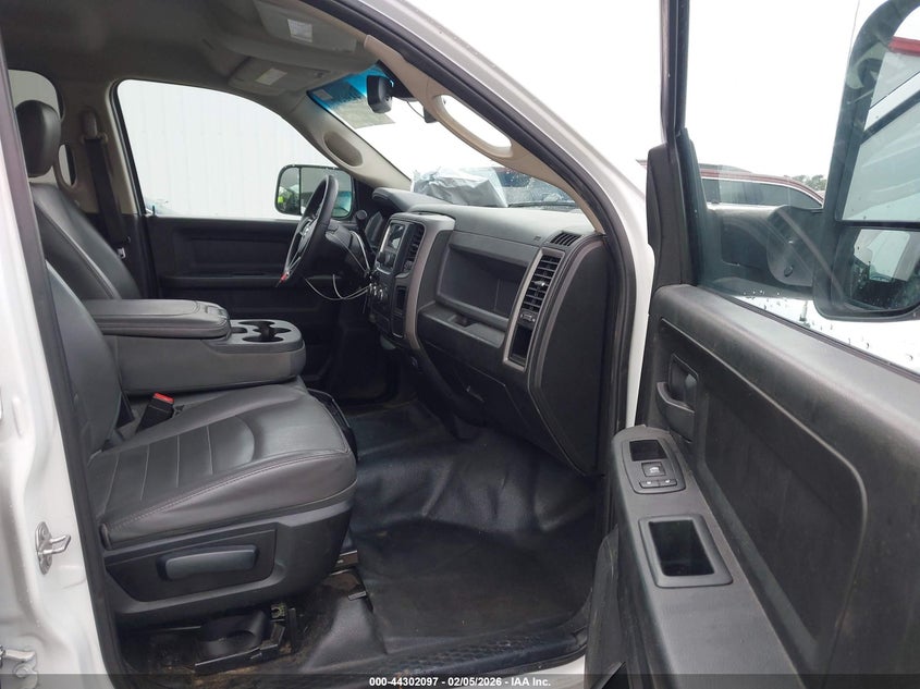 2018 Ram 2500 Tradesman 4X2 8' Box