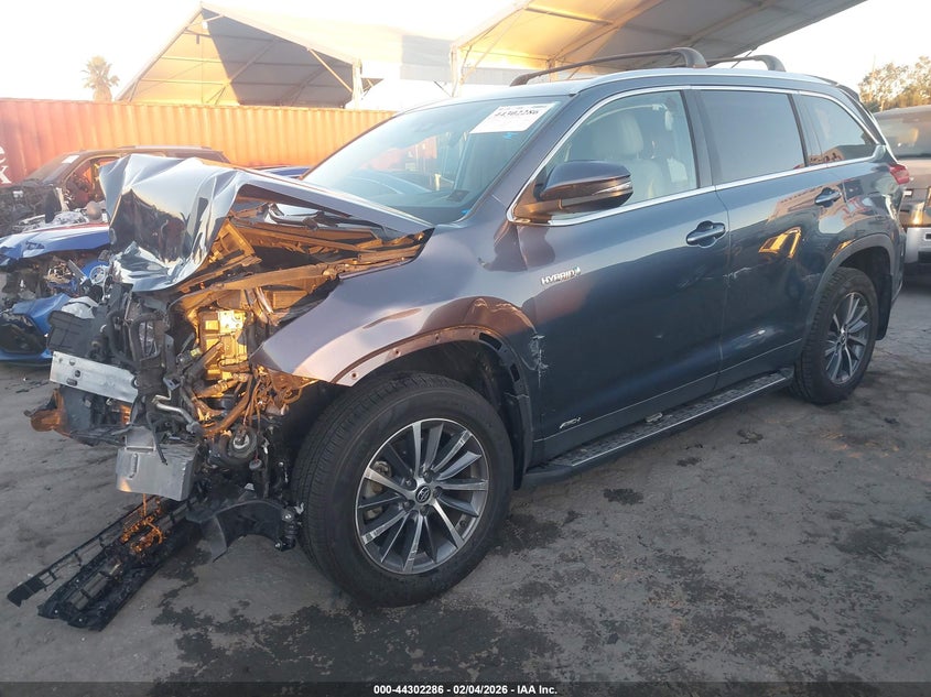 2019 Toyota Highlander Hybrid Xle