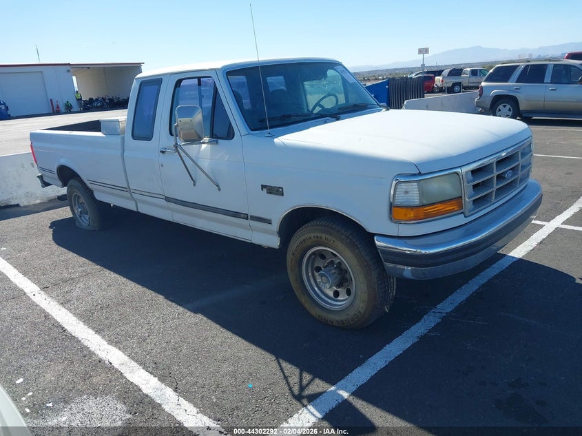 1FTHX25G2PKA15243 1993 Ford F250 auction photo 1