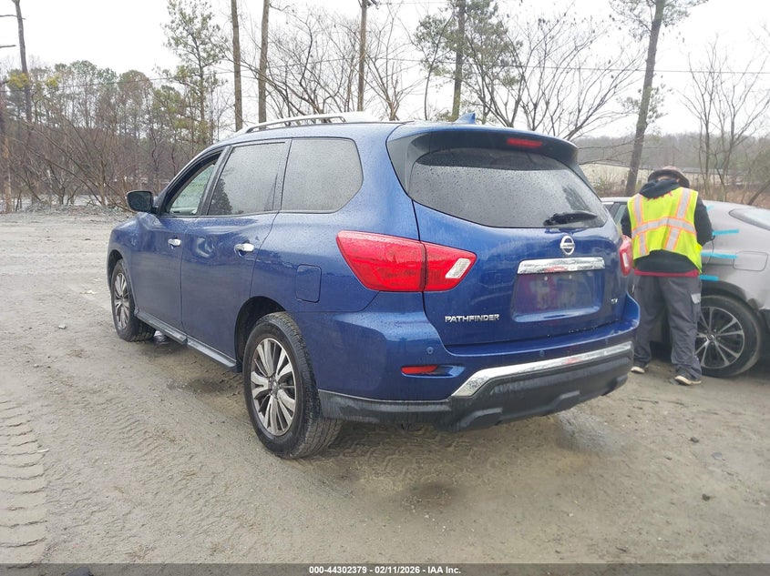 2020 Nissan Pathfinder Sv 2Wd