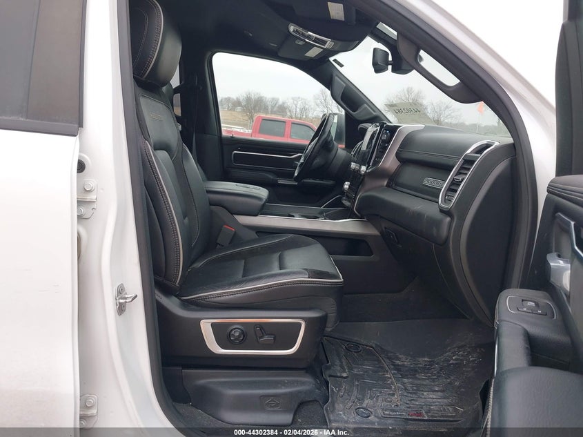 2020 Ram 1500 5.7 Ram Laramie 4X4 5'7 Box white Lot 111044302384 Vin 1C6SRFJT1LN171736