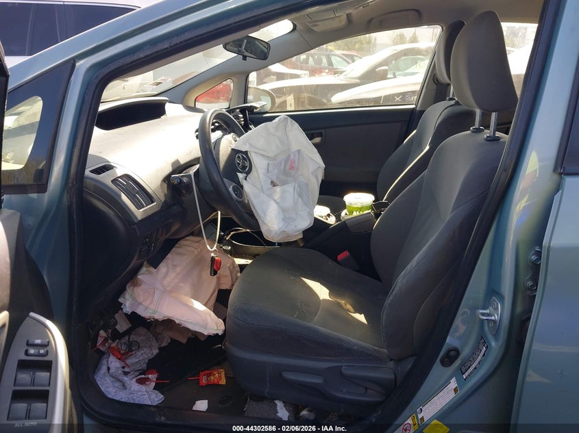 2013 Toyota Prius Three