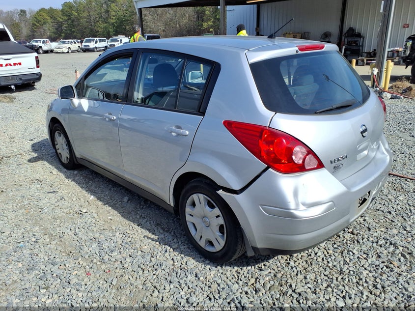 2011 Nissan Versa 1.8S