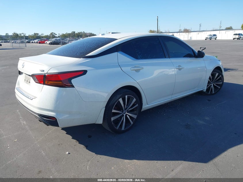 2020 Nissan Altima Sr Fwd