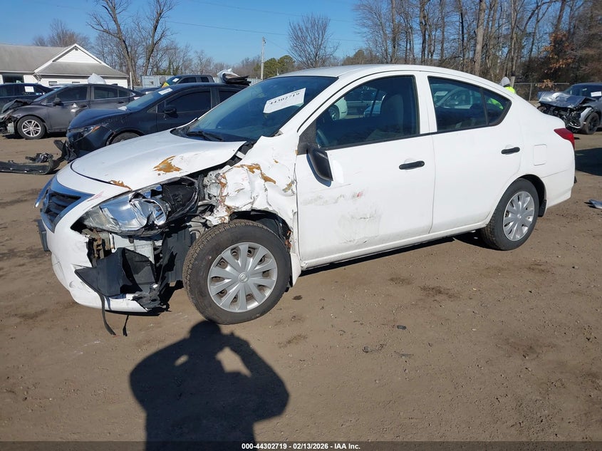 2015 Nissan Versa 1.6 S