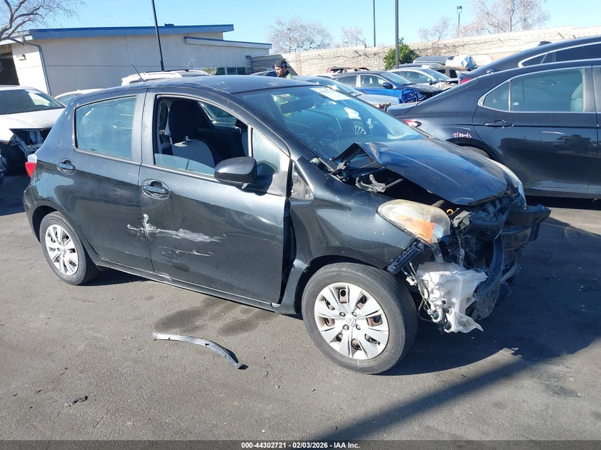 2012 Toyota Yaris Le