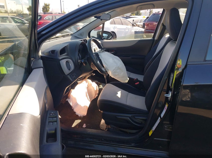 2012 Toyota Yaris Le