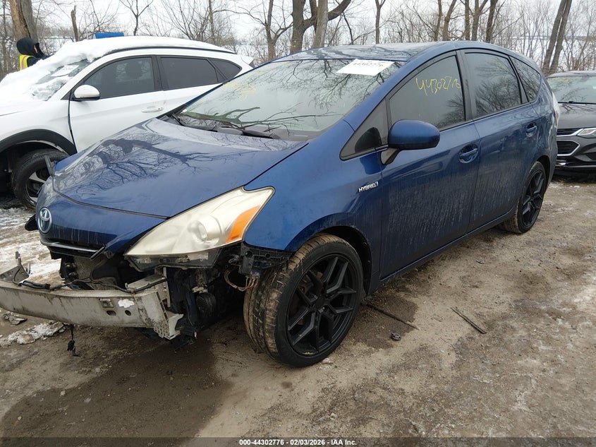 2013 Toyota Prius V Two