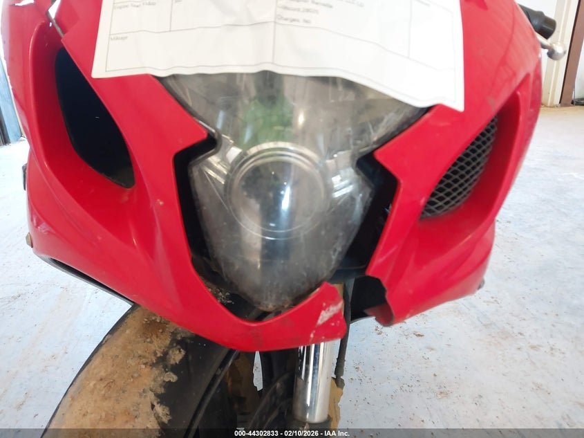 2005 Suzuki Gsx-R600 K VIN: JS1GN7CA452110049 Lot: 44302833