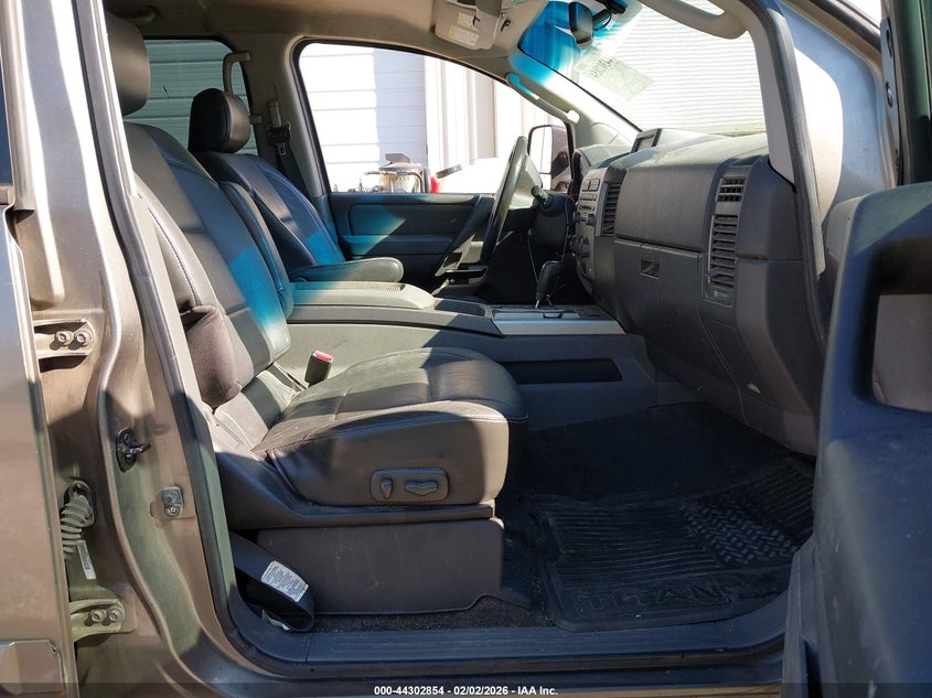 2007 Nissan Titan Le