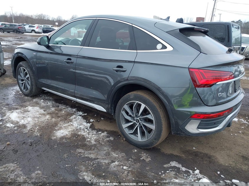 2022 Audi Q5 Sportback Premium Plus 45 Tfsi S Line Quattro S Tronic