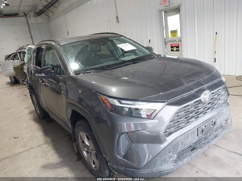 2023 TOYOTA RAV4  (VIN: 2T3P1RFV7PW385663)