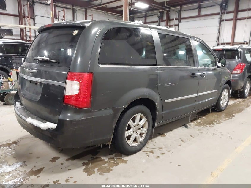 2012 Chrysler Town & Country Touring