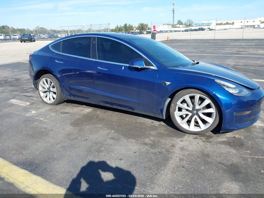 2018 Tesla Model 3 Long Range/Mid Range
