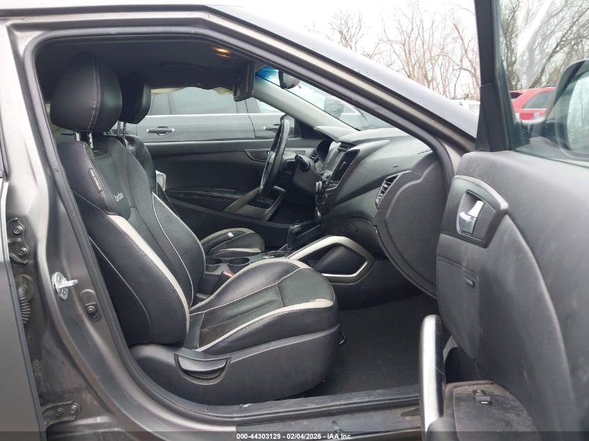 2013 Hyundai Veloster Turbo W/Black