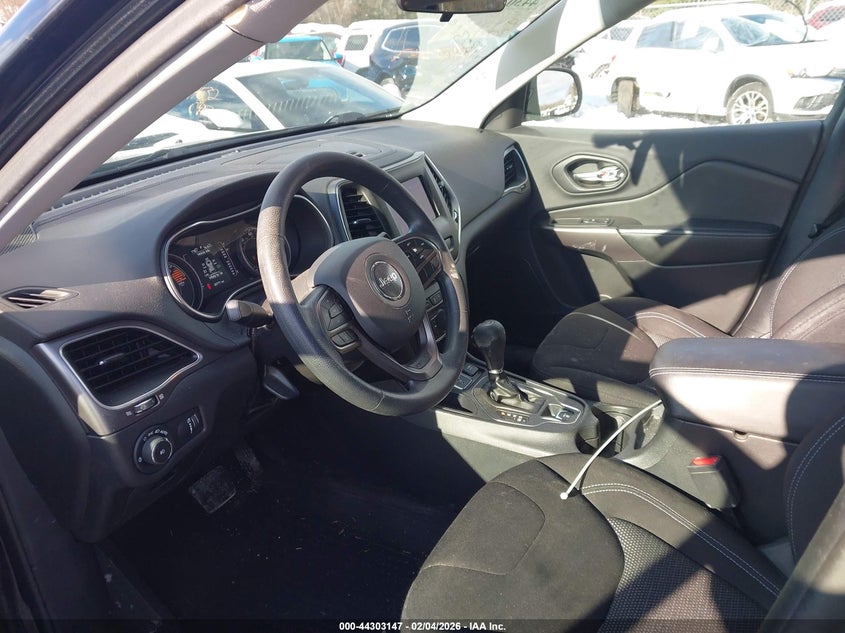 2019 Jeep Cherokee Latitude Fwd