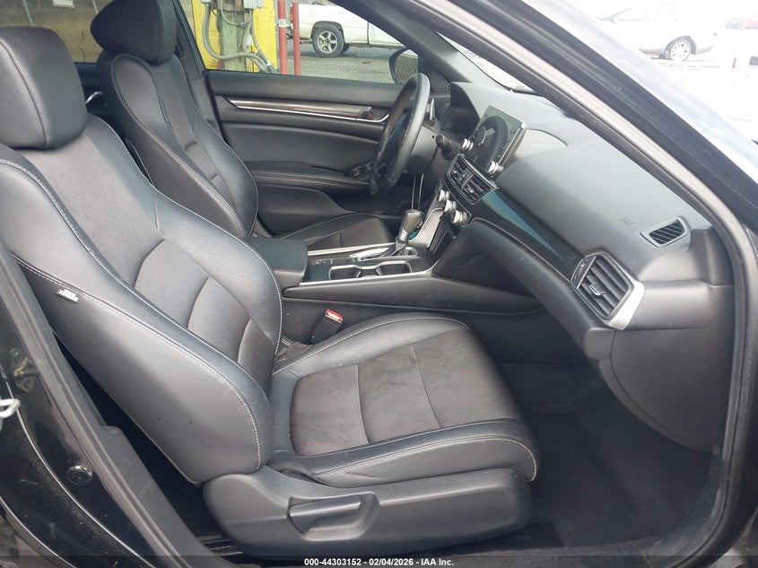 VIN 1HGCV1F3XKA148192 2019 HONDA ACCORD SPORT