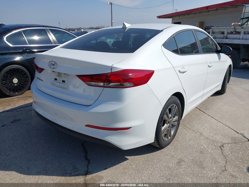 2018 Hyundai Elantra Sel