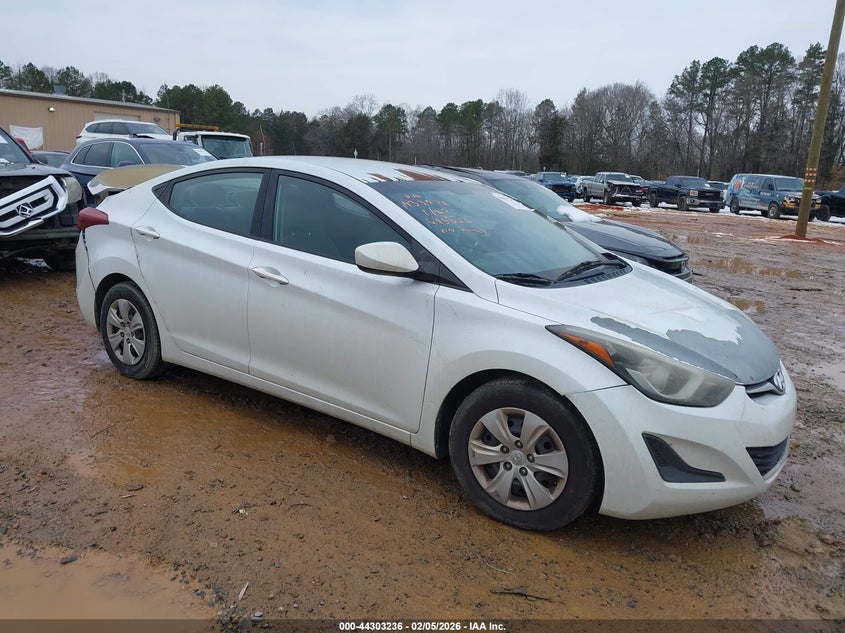 2016 Hyundai Elantra Se