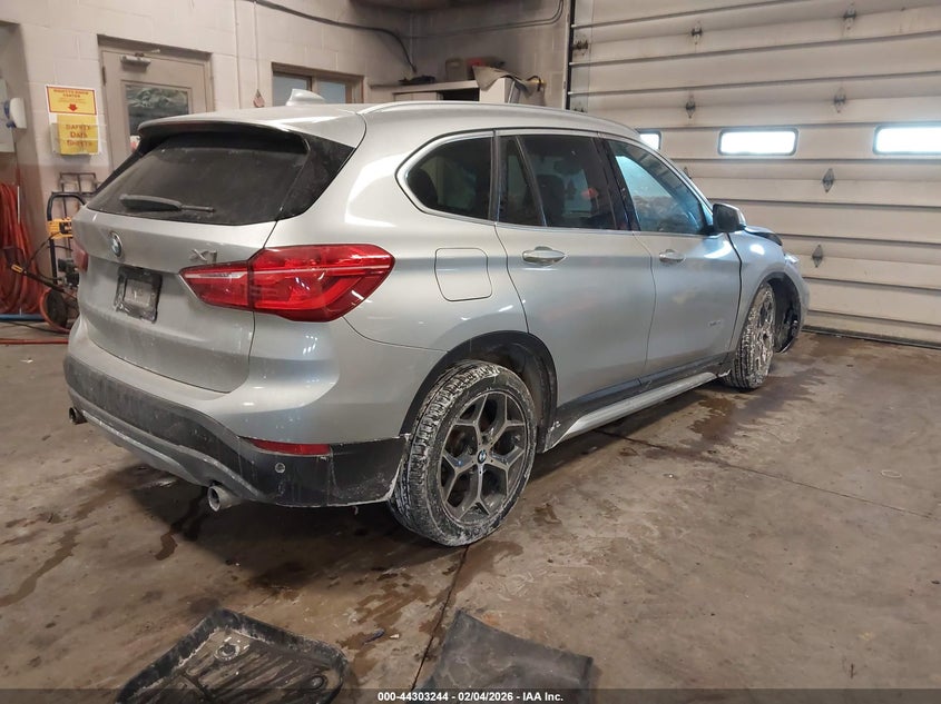 Vin: wbxht3c3xh5f80573, lot: 44799624, bmw x1 xdrive28i 20174