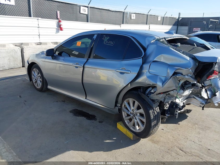 2024 Toyota Camry Le
