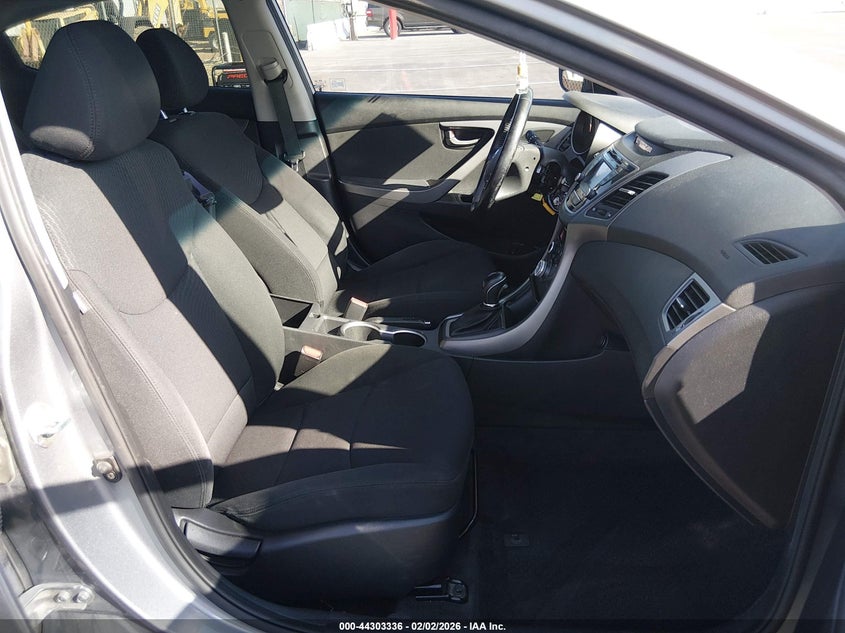 2015 Hyundai Elantra Se