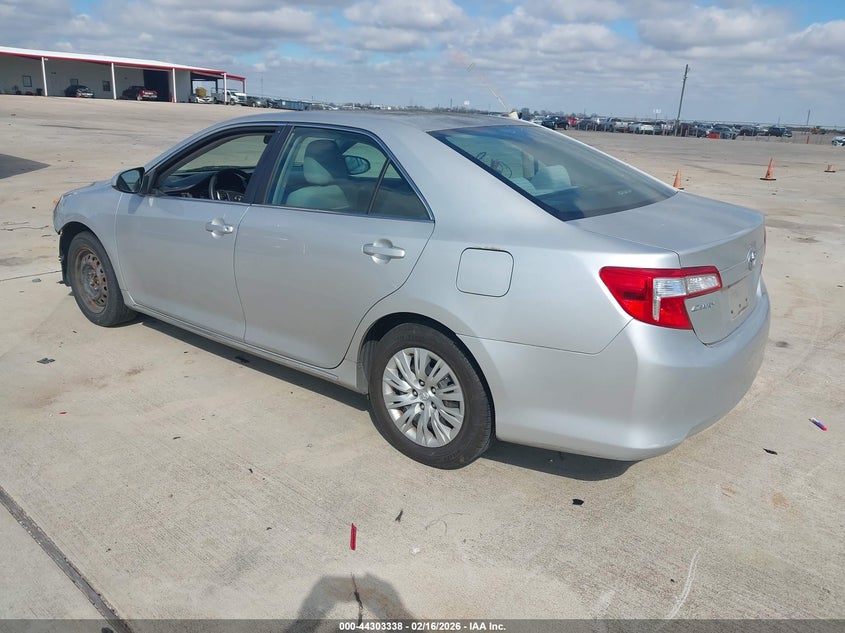 2014 Toyota Camry Le