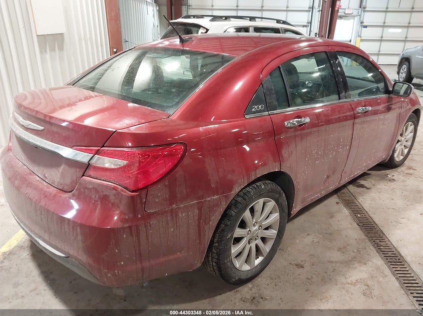 2013 Chrysler 200 Limited