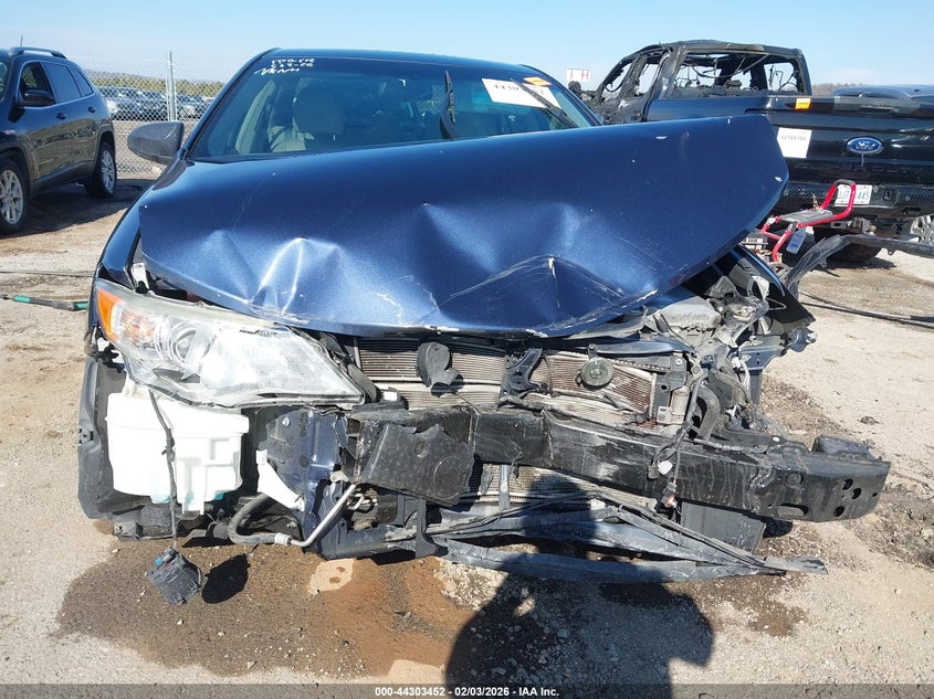 2014 Toyota Camry Hybrid Xle VIN: 4T1BD1FK1EU115911 Lot: 44303452