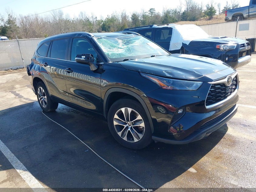 2024 Toyota Highlander Xle