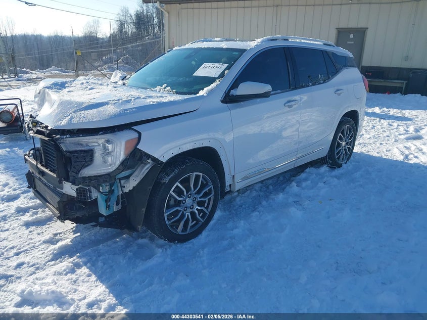 2022 GMC Terrain Awd Denali