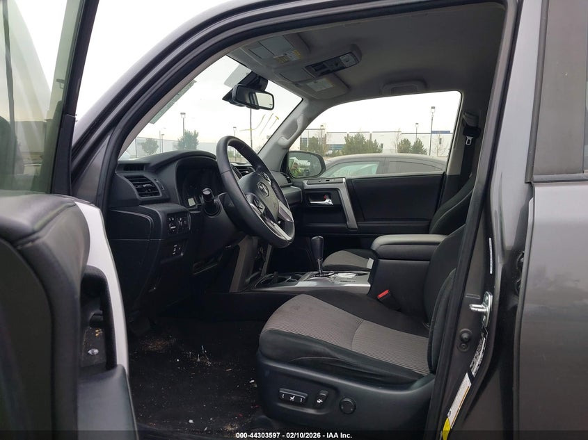 2022 Toyota 4Runner Sr5