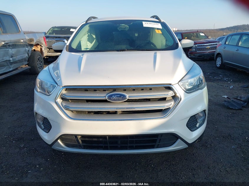 2018 Ford Escape Se VIN: 1FMCU9GD0JUB11653 Lot: 44303621