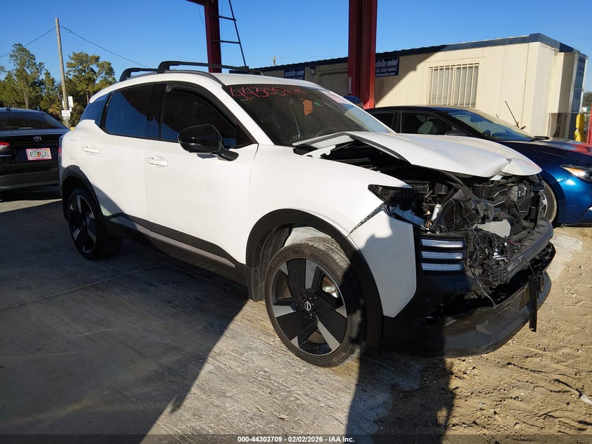 2026 Nissan Kicks Sr