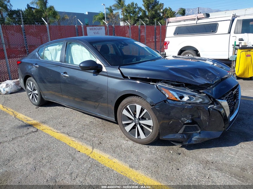 2022 Nissan Altima Sv Fwd